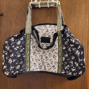 Victoria's Secret Getaway Weekend Gym  Tote Bag - Floral Brand New- Very Large!